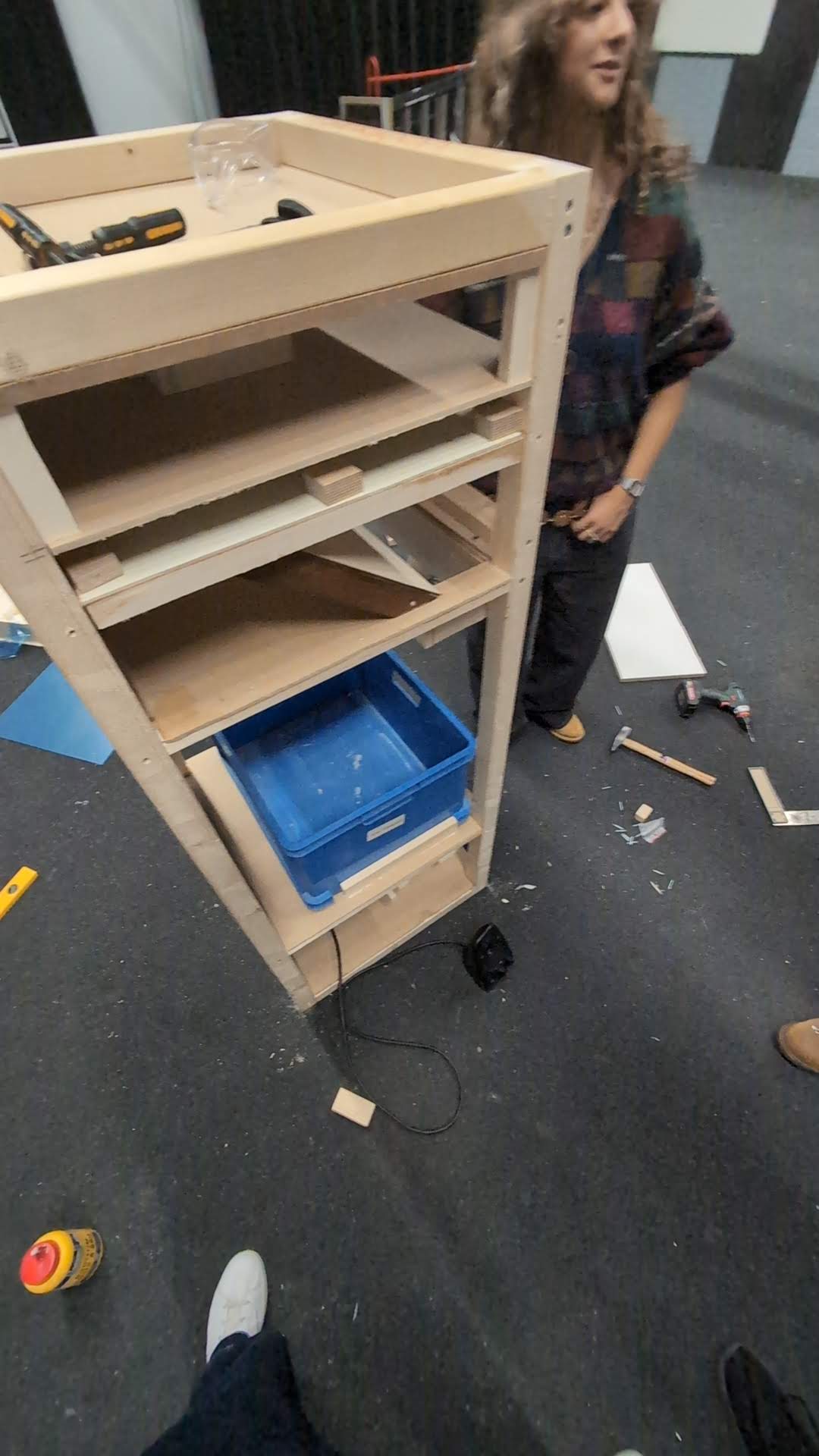 Front rails positioned for the slot and acrylic window